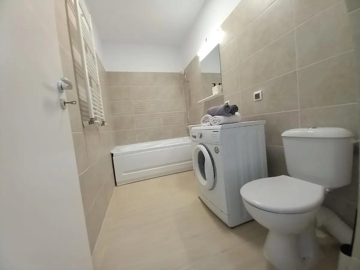 Preciziei 1Br Luxury Apartment With Fast Wifi, Self Check In And Parking Bucureşti 0*,  România